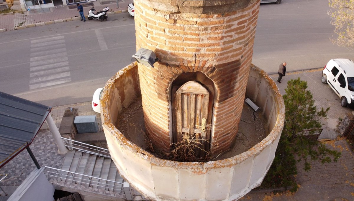 5 asırlık minare drone ile görüntülendi