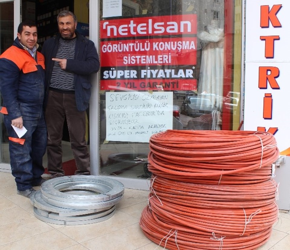 "Sevgilisi olmayan, vaktini Facebook'ta geçirmeyecek eleman" - 1