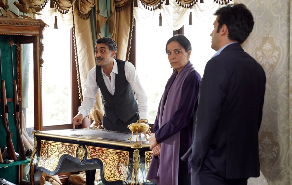 Yalı Çapkını'nda Seyran ve Ferit kavuşamadı! "Neden yaptın Orhan?" | N-Life