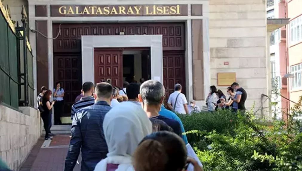 Galatasaray ilkokulu kura çekimi ne zaman, saat kaçta? Galatasaray ilkokulu kura çekim tarihi