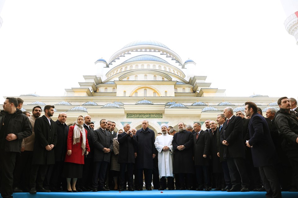 Türkiye'nin en büyük ikinci cami Şahinbey Millet Camii açıldı - 2