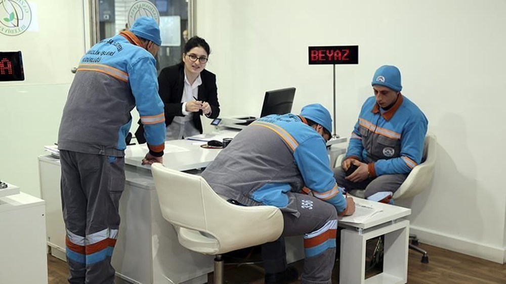 Kamudaki 700 bin işçinin zam talebi Bakanlık yolunda - 4