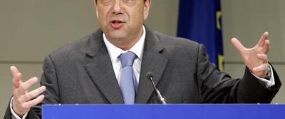 Rum Dışişleri Bakanı istifa etti NTV