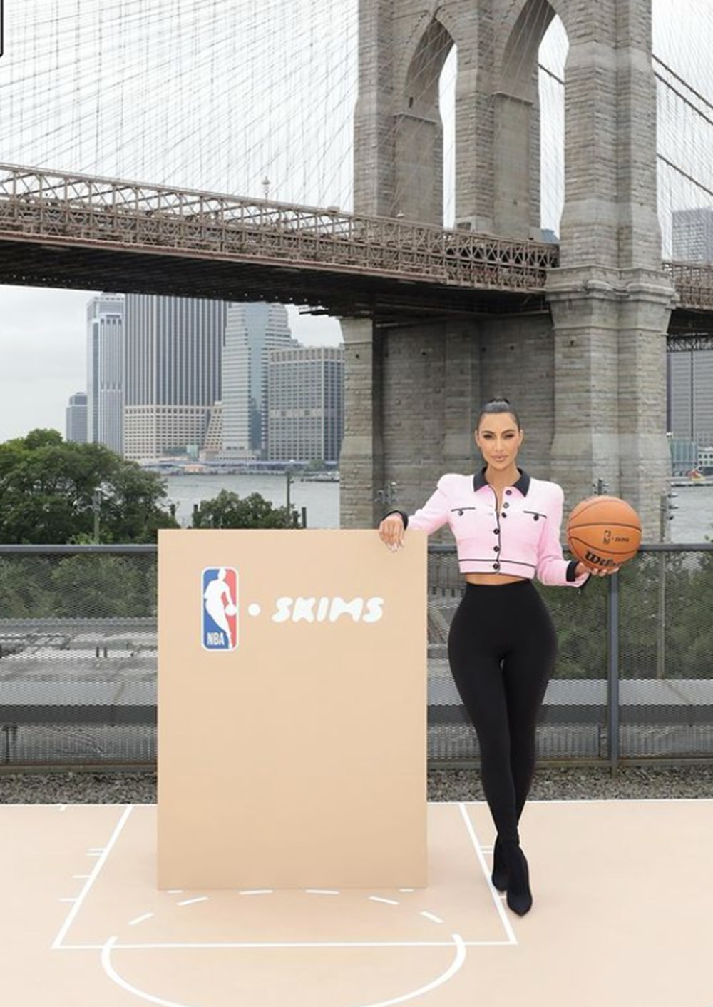 Kim Kardashian'ın markası Skims'i NBA yıldızları giyecek - 3