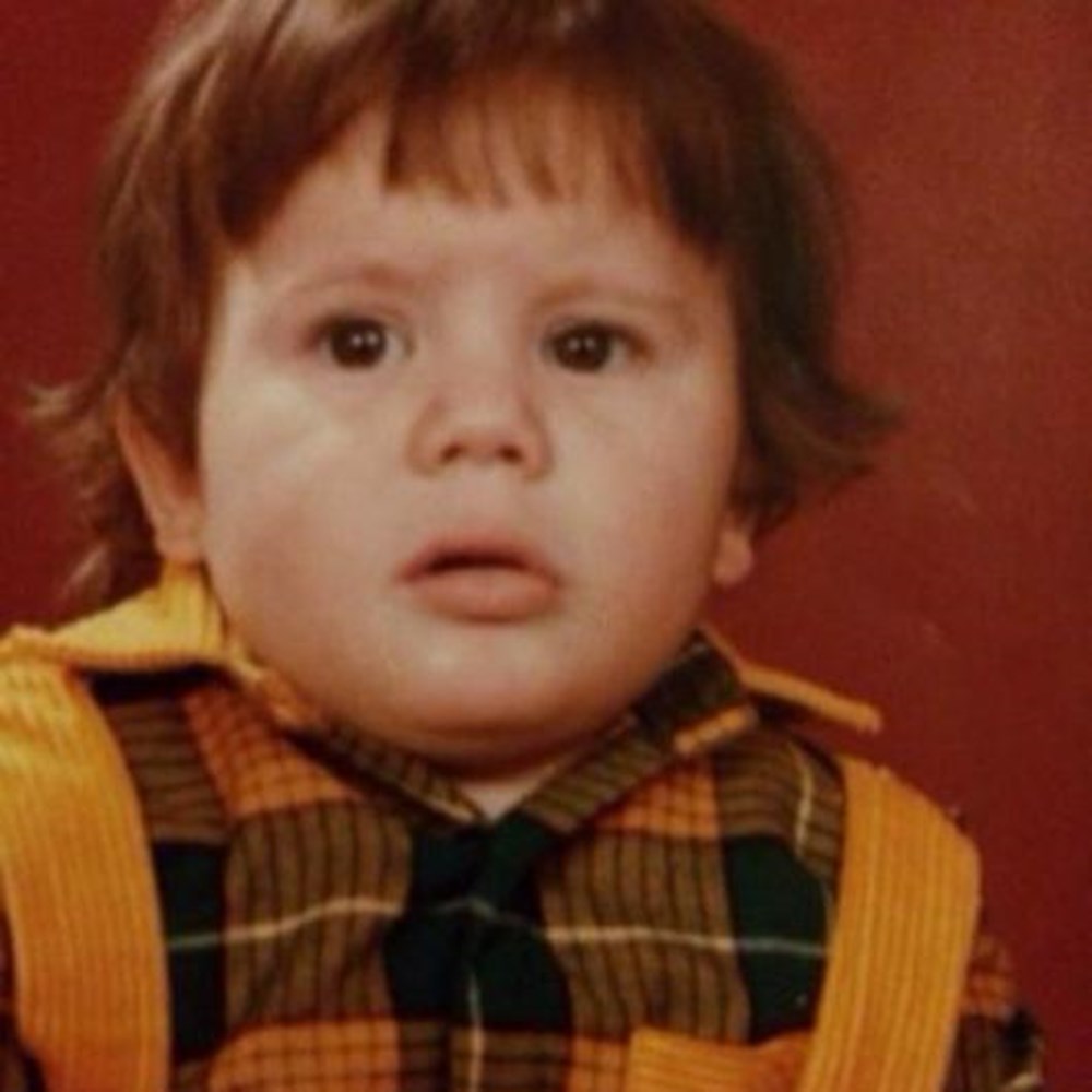 Cenk Eren'den Ajda Pekkan paylaşımı: Ben yaşlandım o hala genç (Ünlülerin çocukluk ve gençlik halleri) - 676