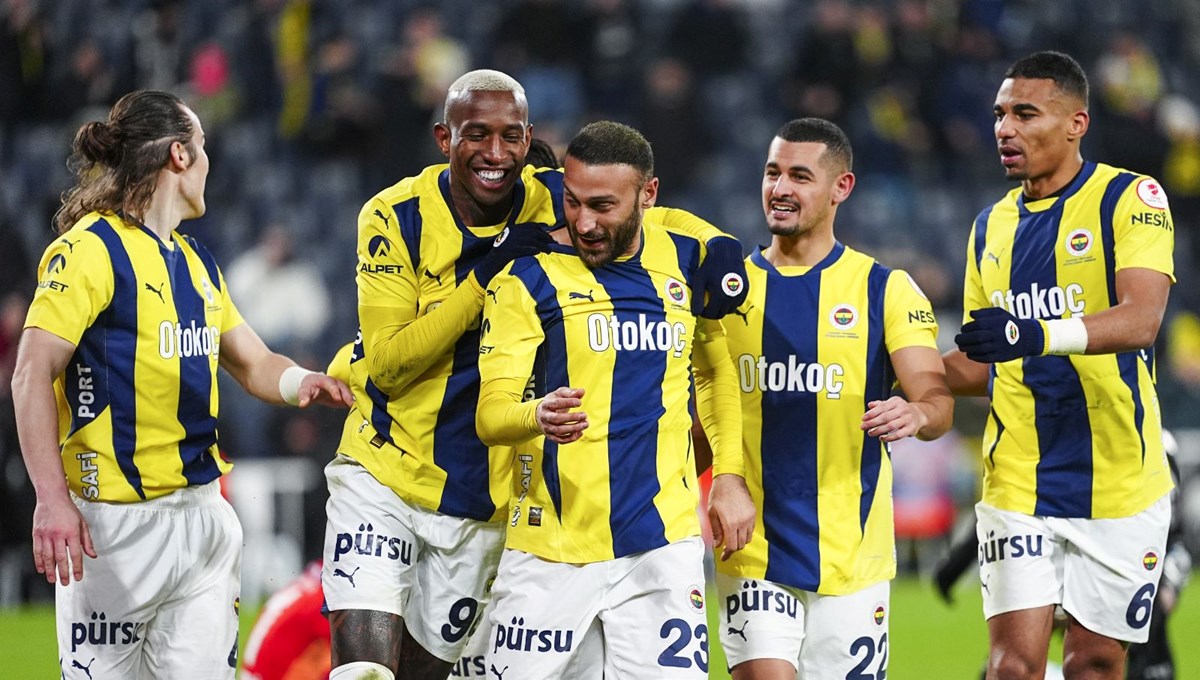 Fenerbahçe kupada Erzurumspor'u farklı mağlup etti Fenerbahçe kupada Erzurumspor'u farklı mağlup etti
