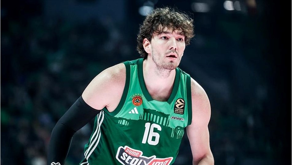 Cedi Osman sözleşme yeniledi