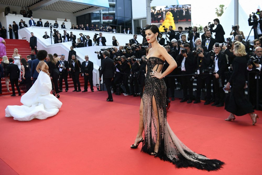 Cannes Film Festivali - Elvis filminin galasına yıldız yağmuru: Adriana Lima, Sharon Stone, Shakira, Kylie Minogue kırmızı halıda - 30