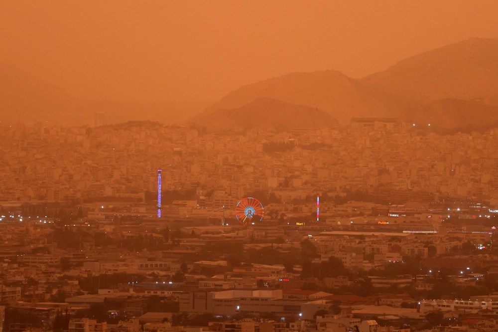 Atina'da Afrika'dan taşınan çöl tozu etkili oluyor - 4