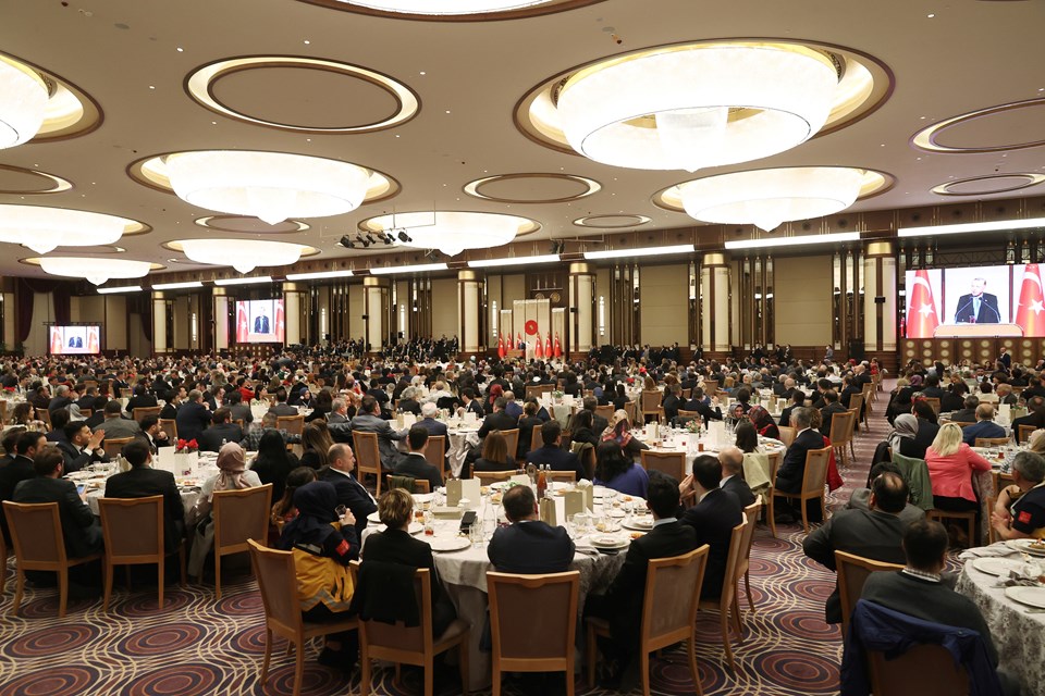 Cumhurbaşkanı Erdoğan'dan 3600 ek gösterge açıklaması (Sağlıkçılarla iftar buluşması) - 2