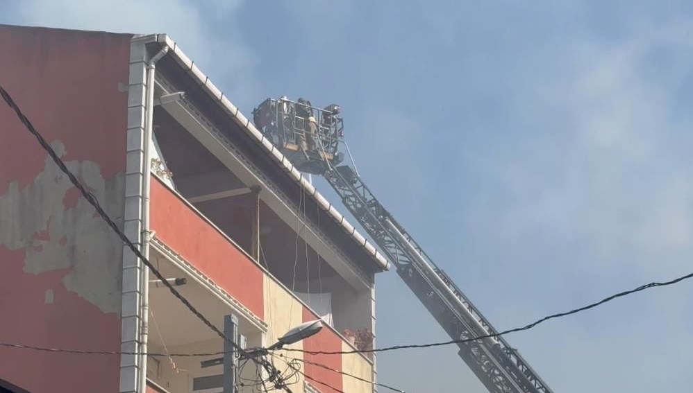 Avcılar'da korkutan yangın