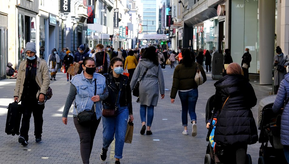 Belçika Covid-19 önlemlerini sıkılaştırıldı