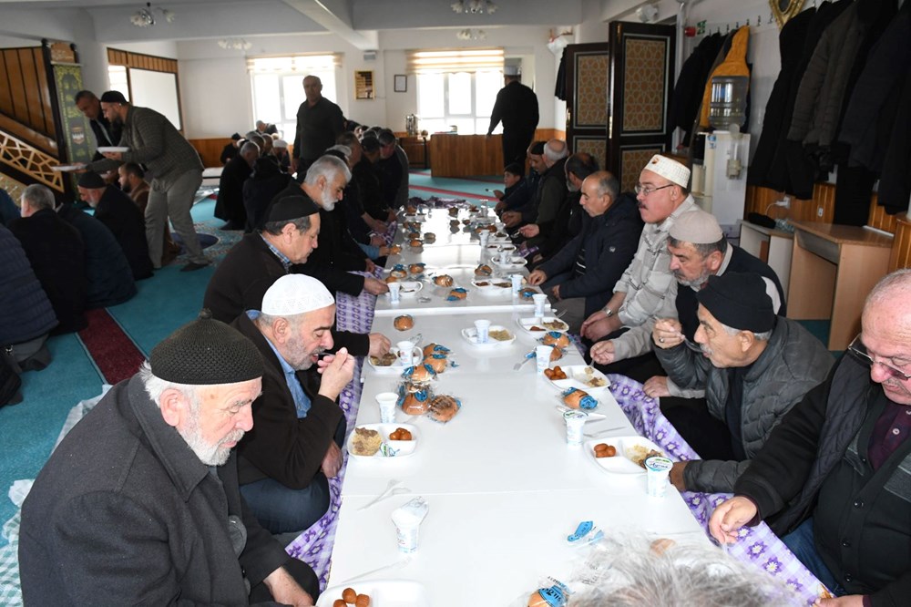 Asırlık "Hacı yemeği" geleneği Yozgat'ta yaşatılıyor 74 vDuM HcsMES yIi7pGzORw