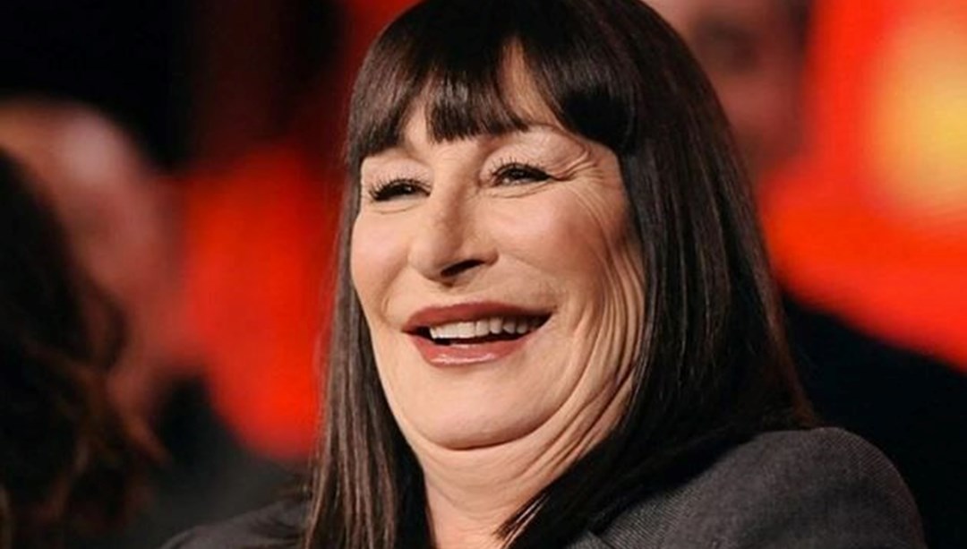 Hollywood yıldızı kanser teşhisi aldığını açıkladı