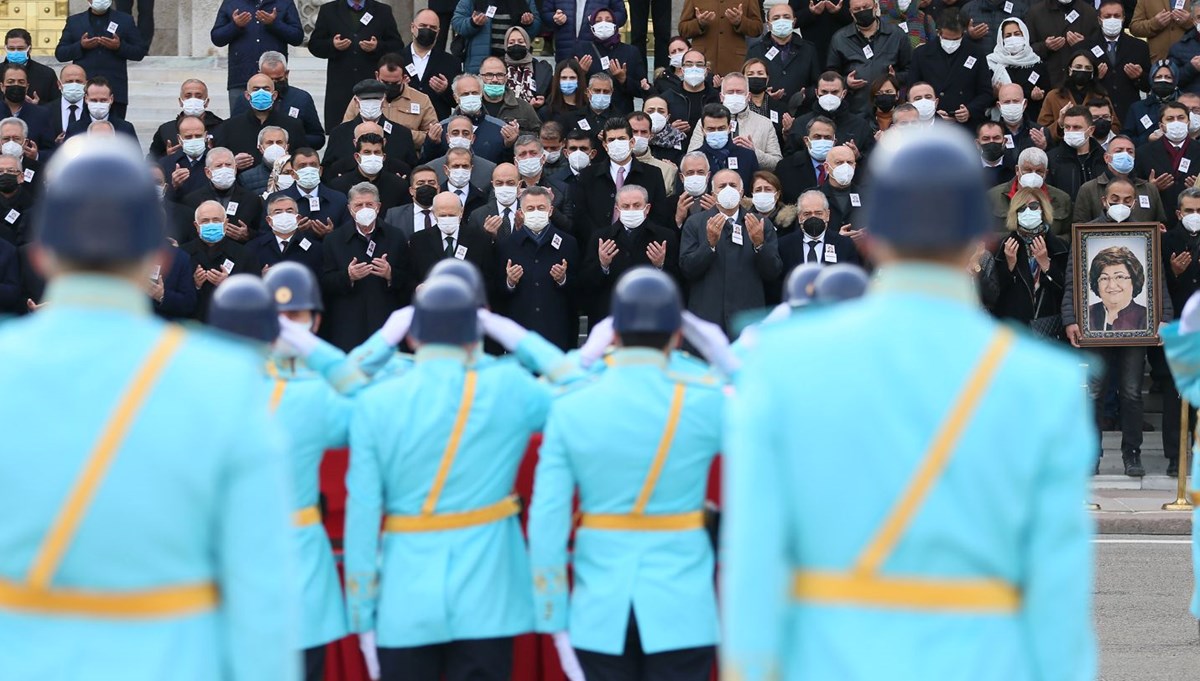 Eski Bakan Güldal Akşit için Meclis'te cenaze töreni