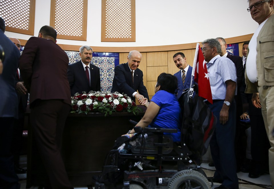 MHP lideri Bahçeli’den muhaliflerin bayramlaşma törenine tepki - 1