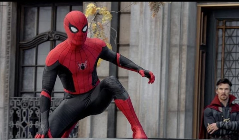 Doctor Strange son Marvel filmi Örüm Adam'da rol aldı