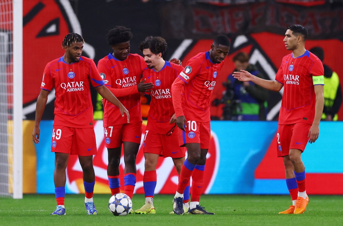 Son şampiyon Paris Saint-Germain, Bayer Leverkusen