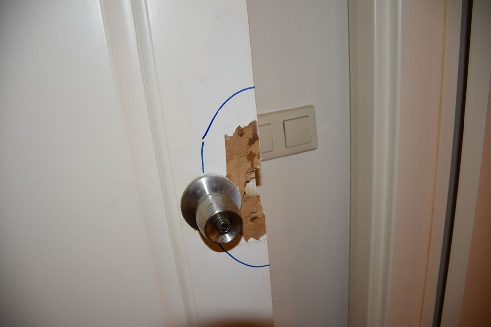 FETÖ'cü suikast timinin saldırdığı otelde o gecenin izleri silinmedi - 4