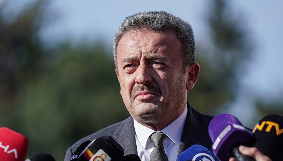 Galatasaray'da hedef çifte kupa