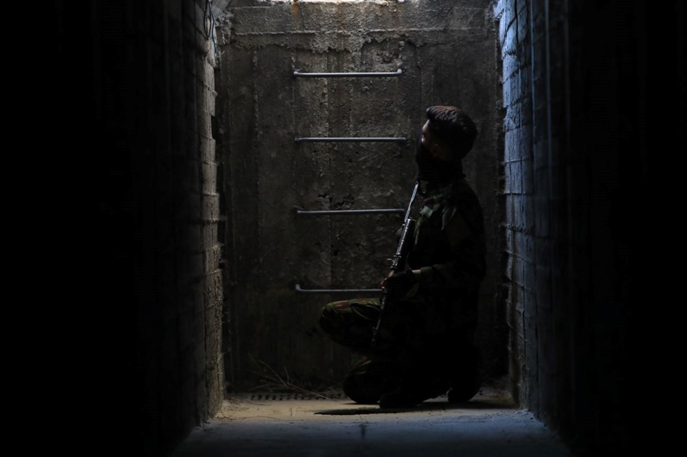 Esad'ın Kardeşinin Sırları: Kasalarla Dolu Tüneller Suriye'de Ortaya Çıkarıldı 78 vJb6uj88skqPClbcZ0yc8g