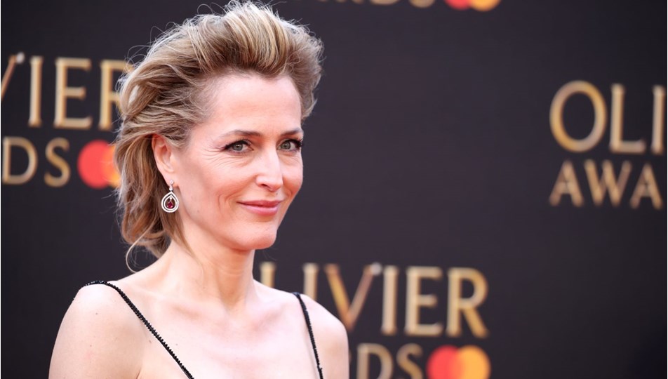 Gillian Anderson: The X-Files rolünü alabilmek için yaşımla ilgili yalan söyledim