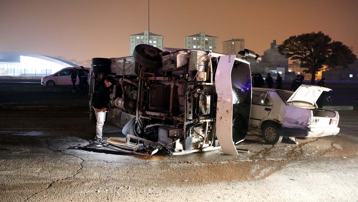 Gaziantep'te polis servisi devrildi: 6 yaralı