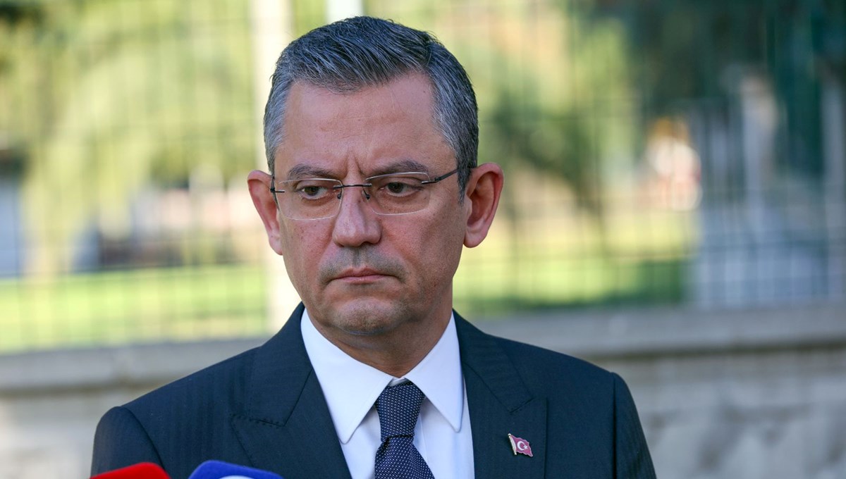 Siyasette ortak bildiri tartışması | Özgür Özel: Büyük bir algı operasyonu var Siyasette ortak bildiri tartışması | Özgür Özel: Büyük bir algı operasyonu var