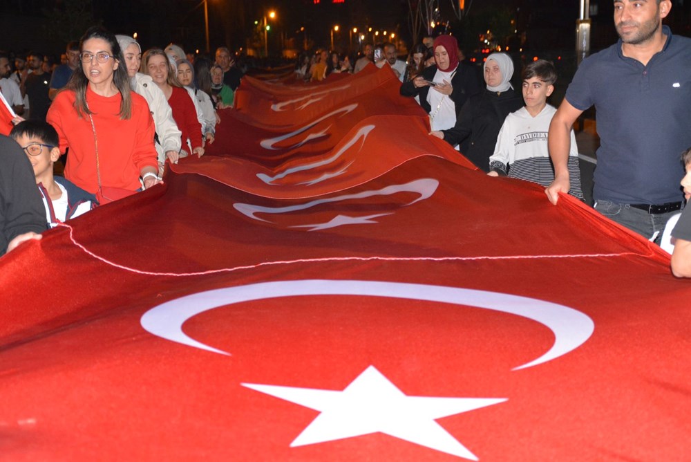 Cumhuriyet'in 100. yılı fener alayı yürüyüşleriyle kutlandı - 14