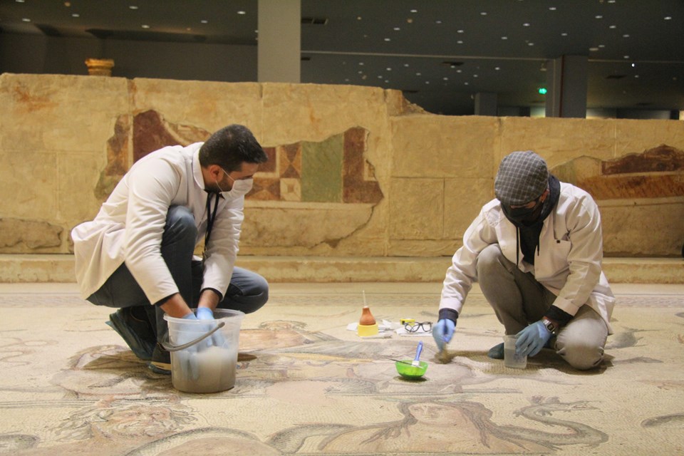 Zeugma Mozaik Müzesi'ndeki dünyaca ünlü mozaikler hassas korumayla gelecek nesillere aktarılıyor - 2