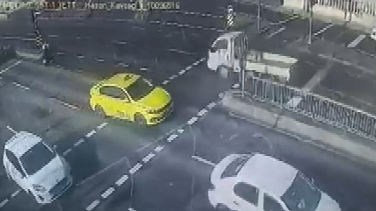 Kırmızı ışıkta durmayan kamyonet Çetin