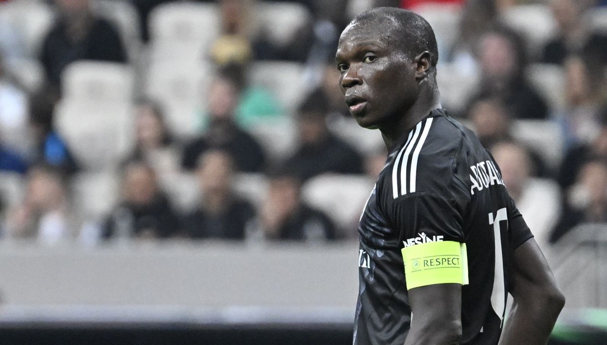 Beşiktaş'ta Aboubakar yol ayrımında