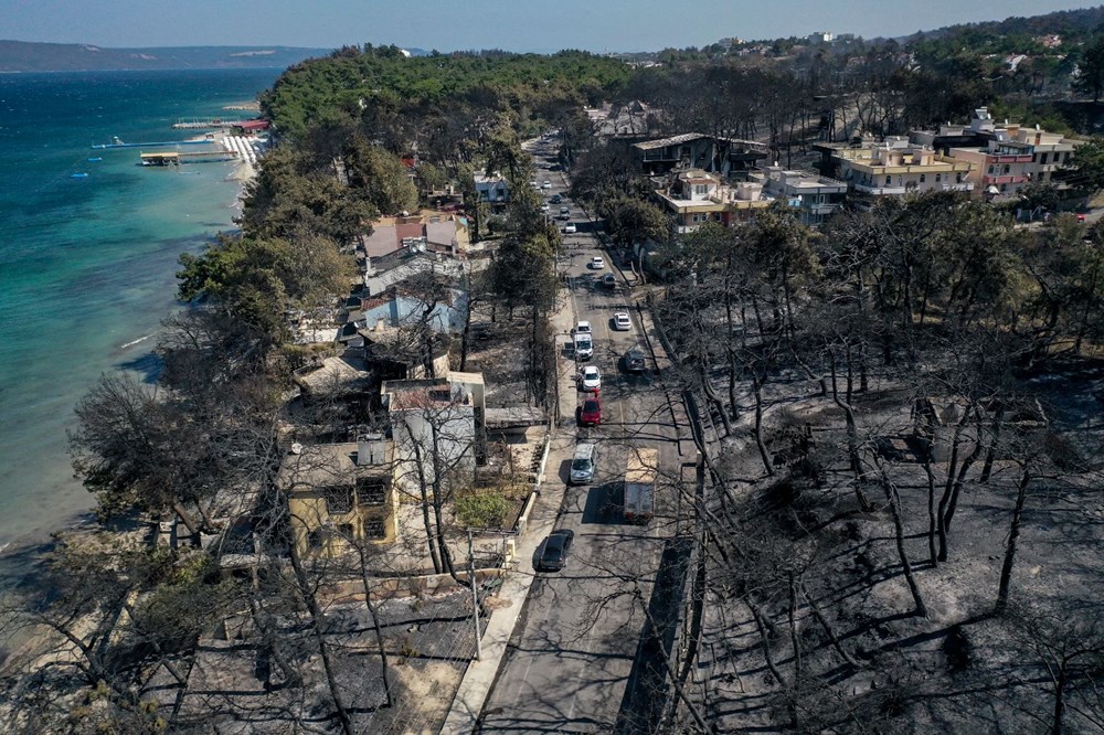 Çanakkale'de yangının izleri: Evler ve araçlar kül oldu - 15