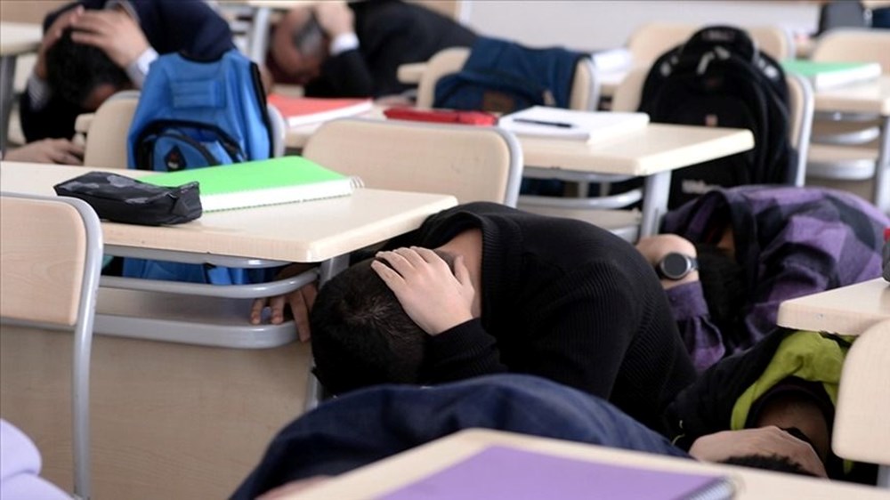 Sarsıntı anında ne yapmalıyız? İşte hayat kurtaran adımlar 75 vO uf Ak2ajGEYJieaUQ