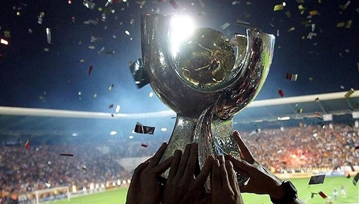 SON DAKİKA:Süper Kupa maçı devre arasında oynanacak