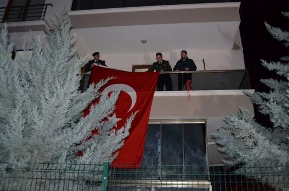 Türkiye şehitlerine ağlıyor: Acı haberler ailelere ulaştı - 12