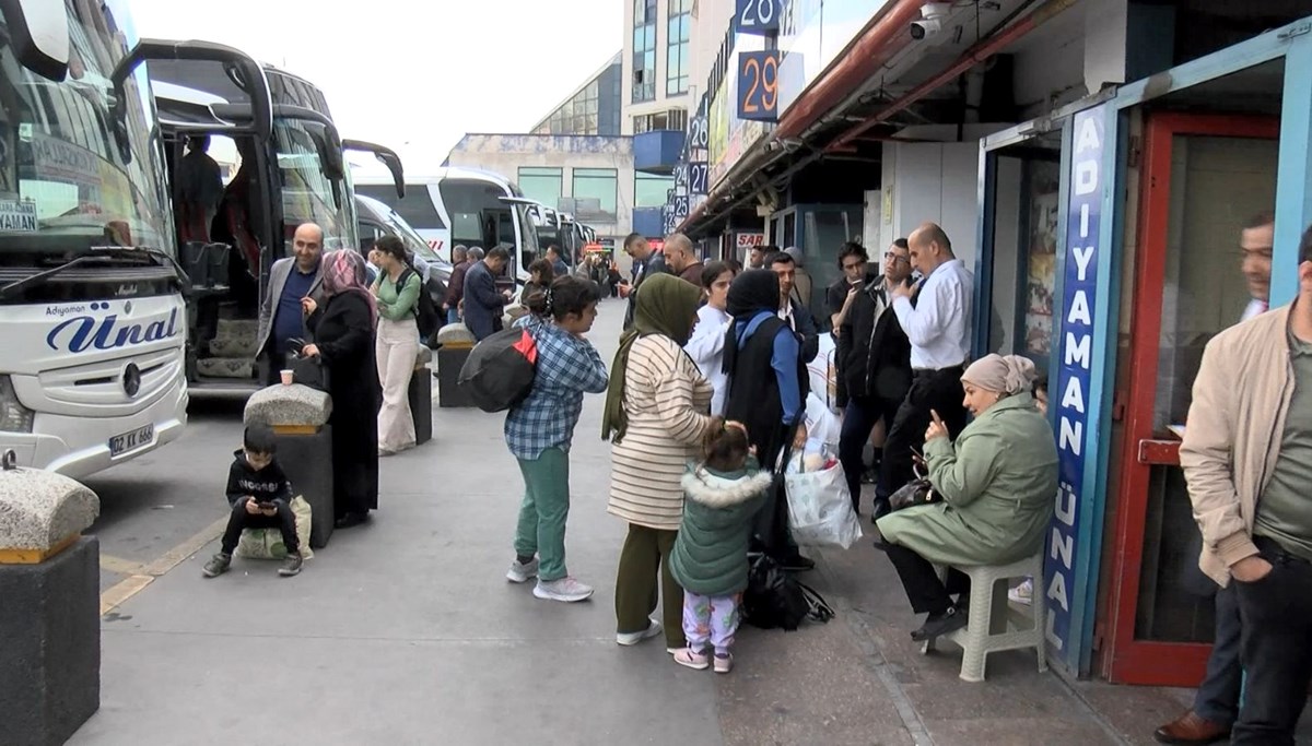 Otogarda bayram yoğunluğu