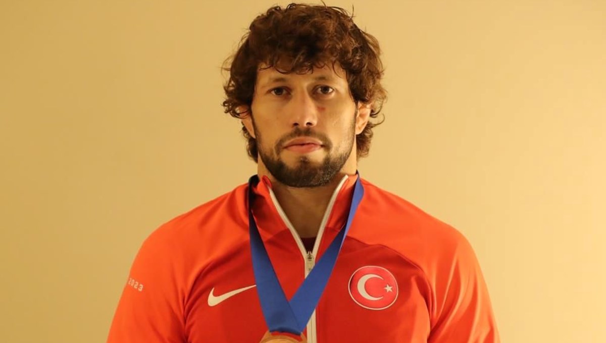 Milli güreşçi Selçuk Can dünya üçüncüsü oldu Milli güreşçi Selçuk Can dünya üçüncüsü oldu