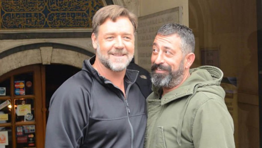 Russell Crowe'dan Cem Yılmaz'a: Dört gözle bekliyorum - 1
