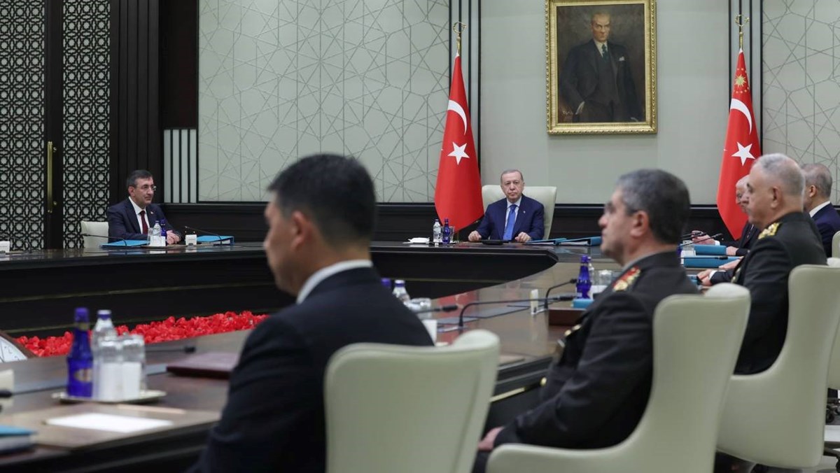 Cumhurbaşkanı Recep Tayyip Erdoğan başkanlığındaki YAŞ toplantısı