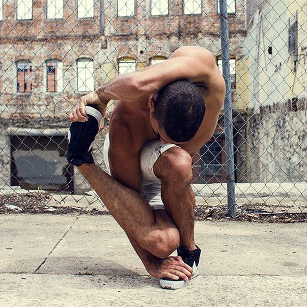 RUBBERLEGZ, Рауф Ясит