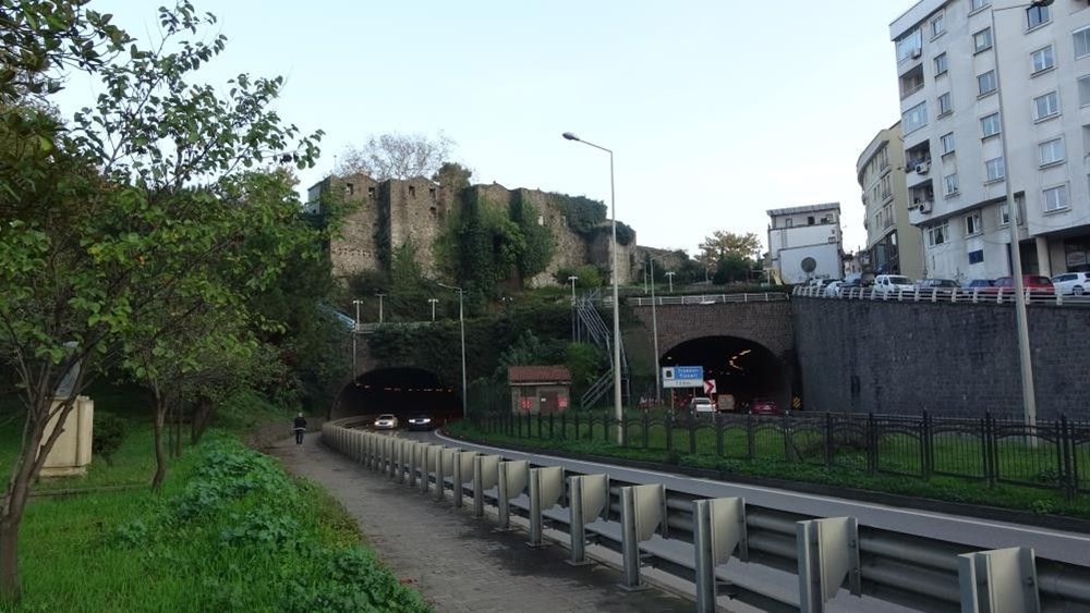 700-year-old castle inherited from the Ottoman governor's grandfather - 10