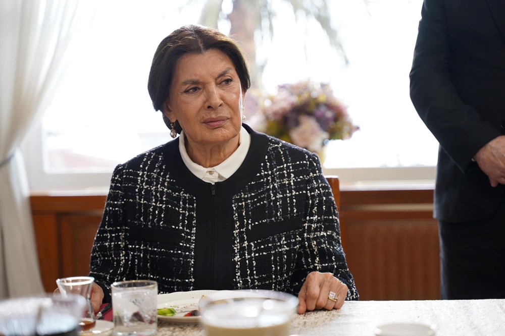 Yalı Çapkını'nda Seyran'a korkunç tuzak! "Ferit bunu Akın'ın yanına bırakmaz" - 5