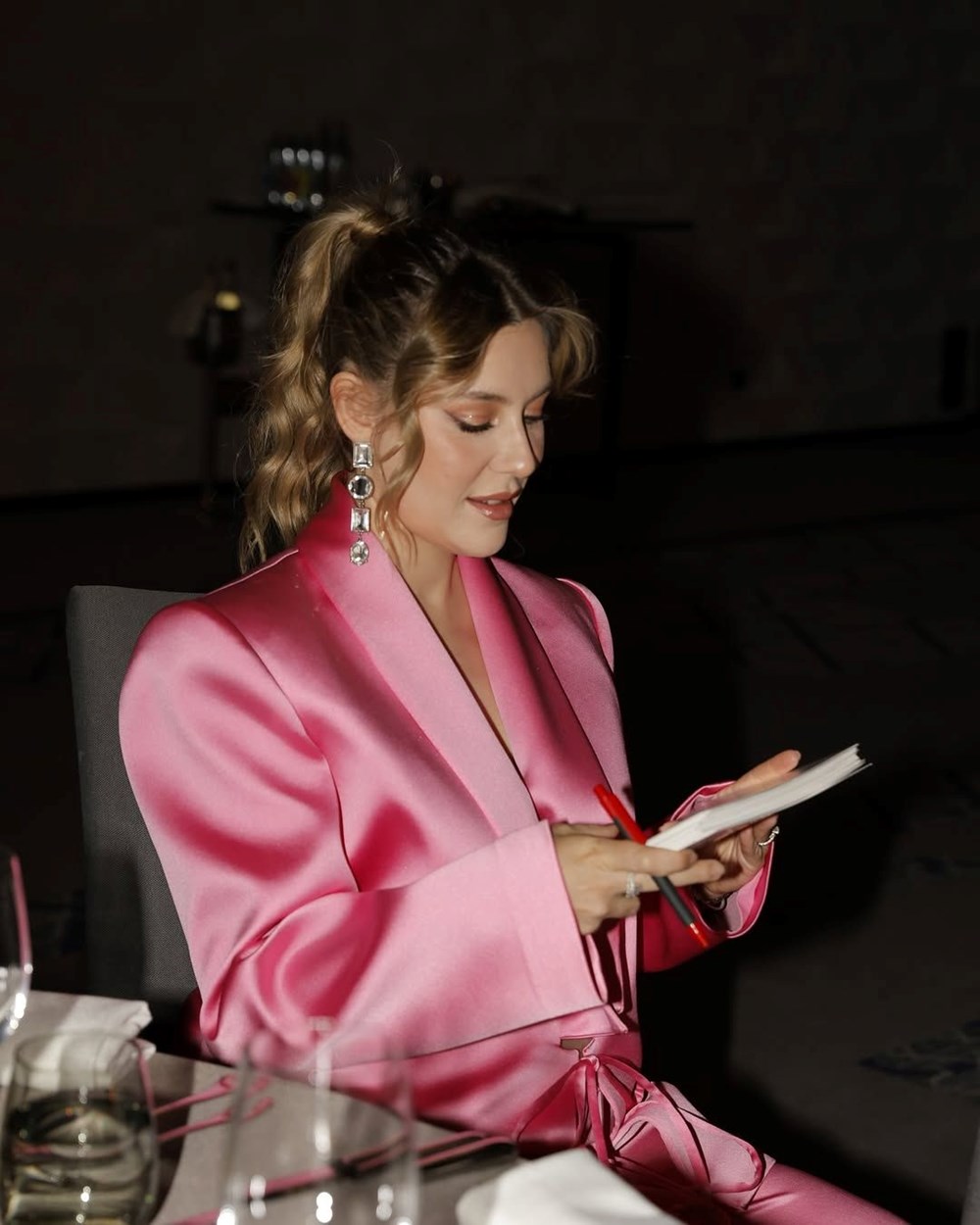 Ege Kökenli anne olmak için gün sayıyor 75 vVvpY0X4jEm0BOKCikEFSw