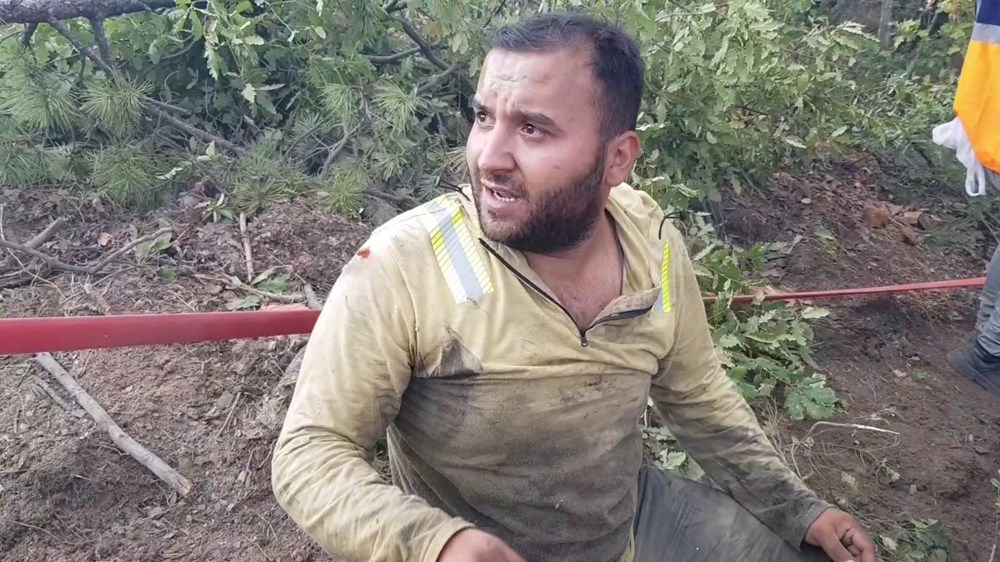 Karabük'teki orman yangını sürüyor: Ekipler alevler arasında kalmaktan son anda kurtuldu - 8