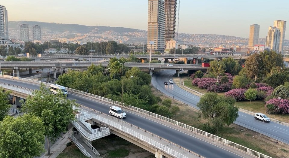 Ege Denizi'nde 6 büyüklüğünde deprem - 1
