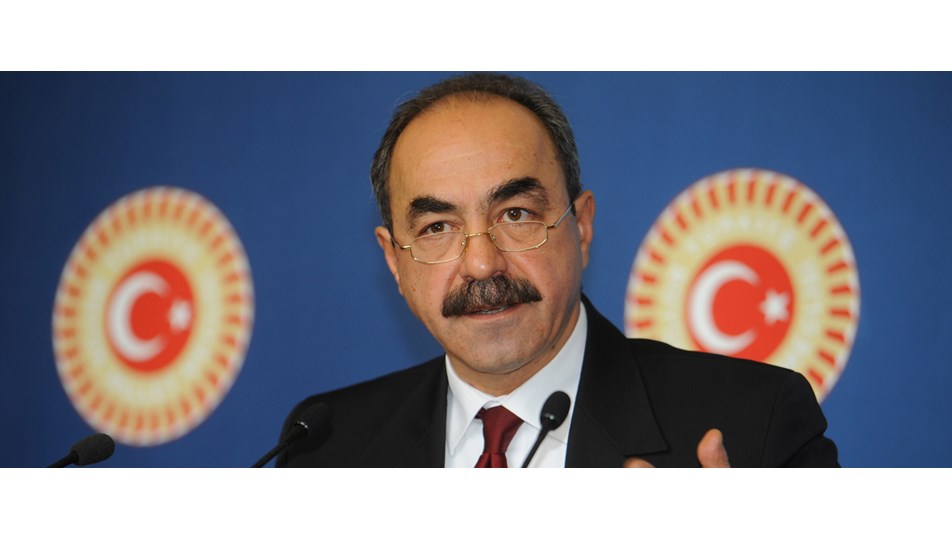 Hüseyin Tayfun İçli CHP'den istifa etti