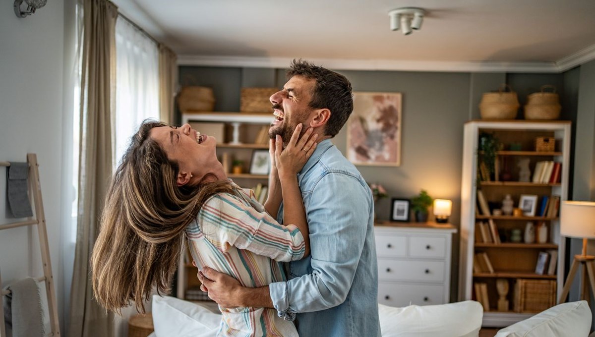 Aşık olmanın kalp sağlığına etkisi: Sevmek ömrü uzatır mı?