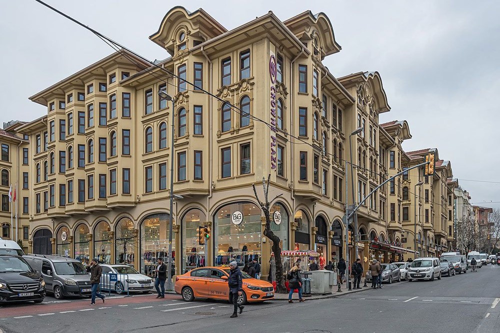 İstanbul'un tarihi 10 apartmanı ve hikayeleri - 10