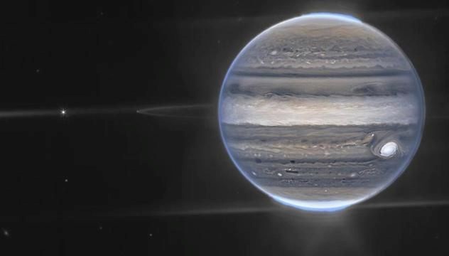 İki Jüpiter uydusunun Dünya'dan çekilen en net görüntüleri paylaşıldı